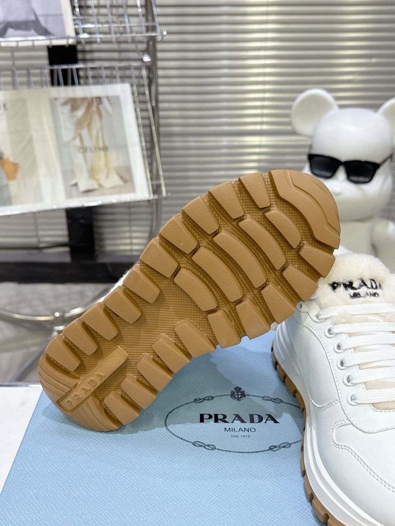 Pra*a sneakers